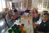 Taller de arte en el centro residencial de inclusión Hort de la Vila